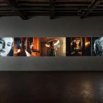 Domenica 22 maggio visite guidate alla mostra “Chantal Akerman Stanze. Sul custodire e il perdere” a Casa Masaccio. 